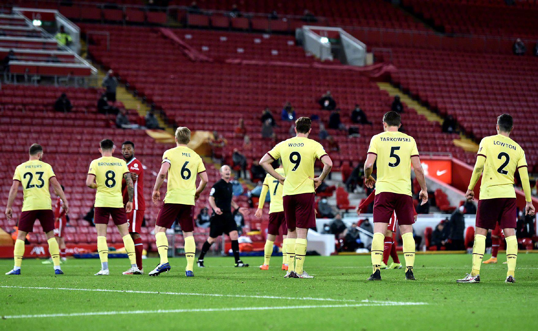 边路突破的 边路突破的